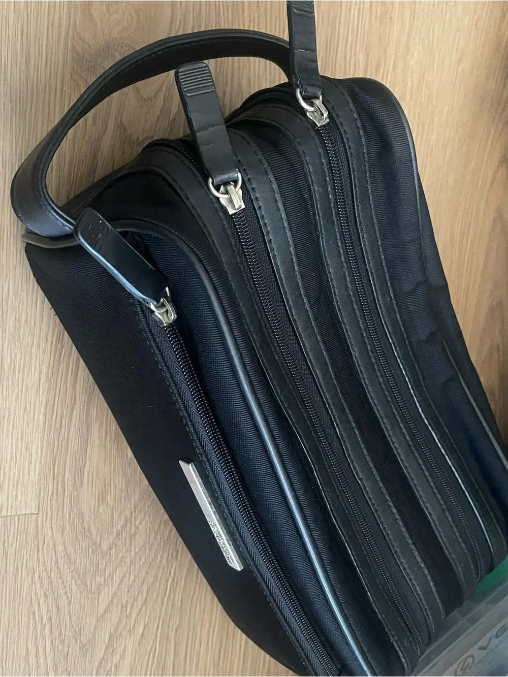 Kenneth Cole Reaction dual compartment toiletry travel bag